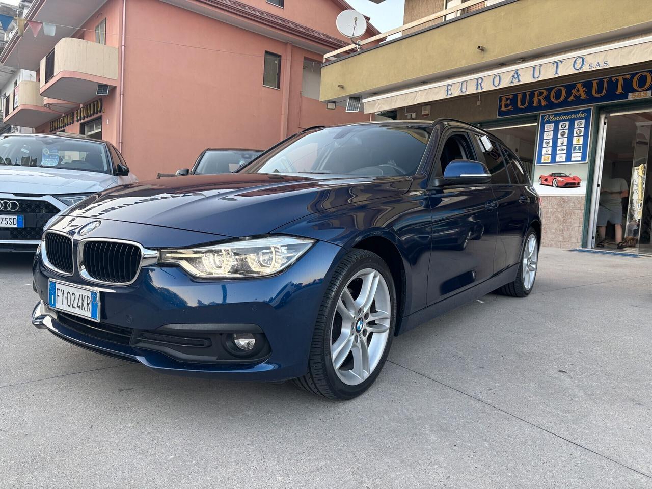 Bmw 318d Touring Business Advantage - 2019