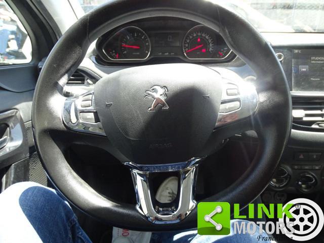 PEUGEOT 208 1.4 8V HDi 68CV 5p. Allure