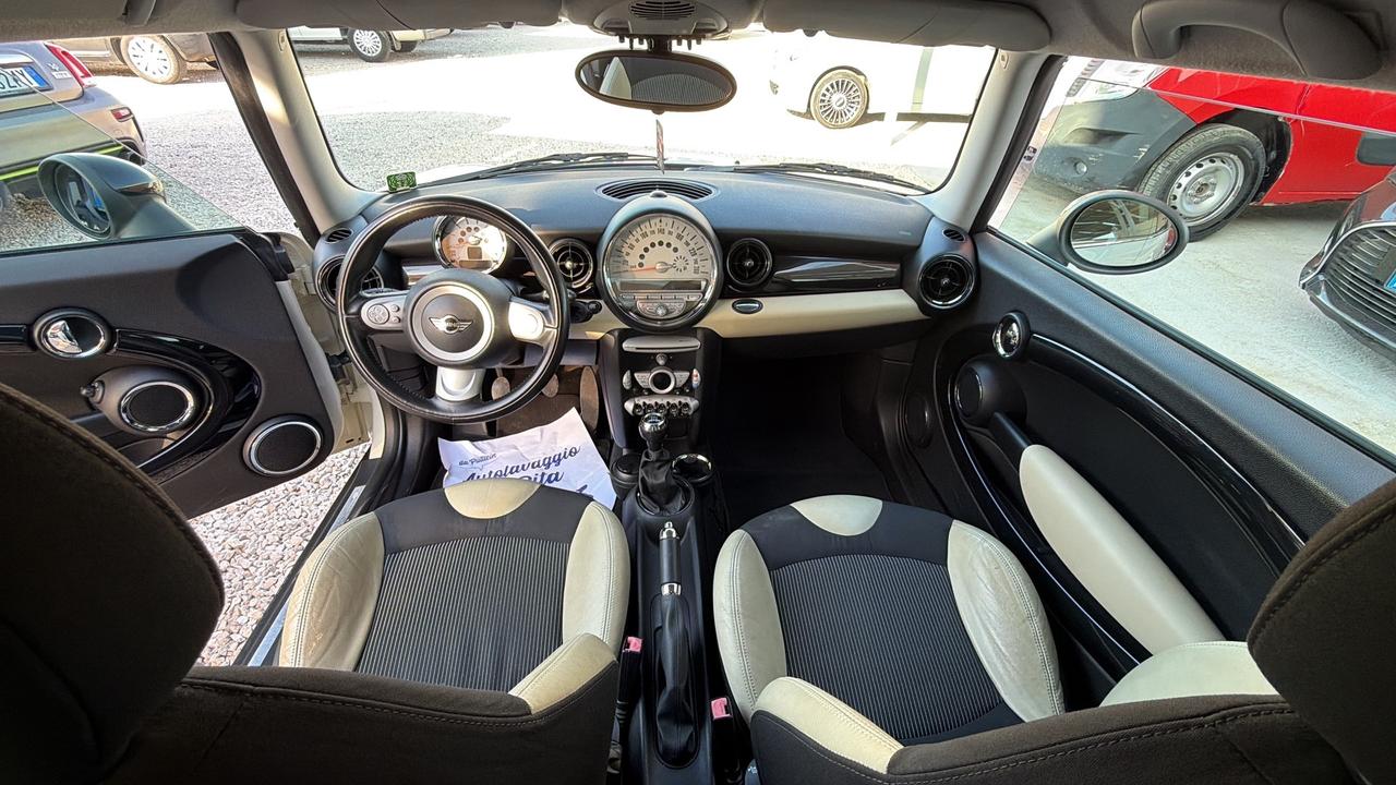 Mini 1.6 16V Cooper D