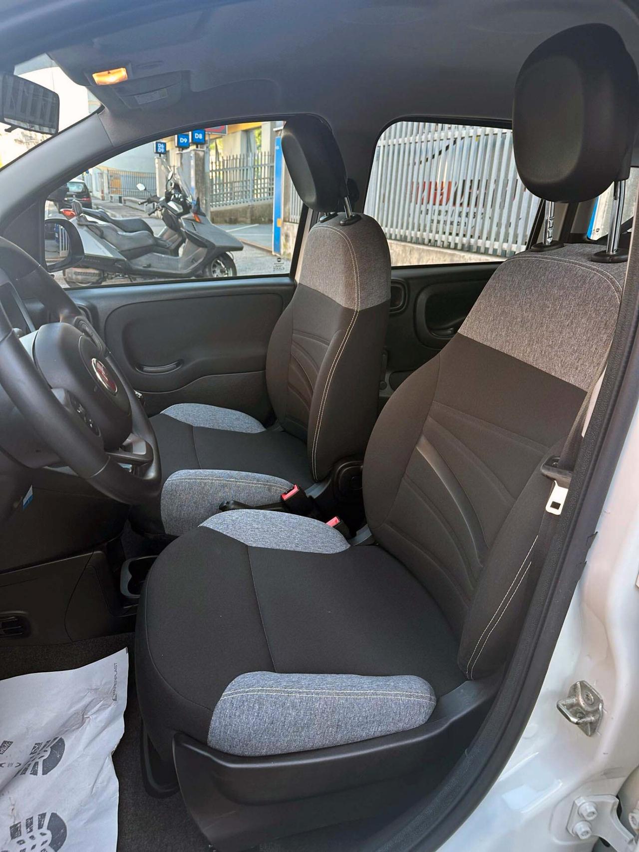 Fiat Panda 1.0 FireFly S&S Hybrid City Life Unico Proprietario