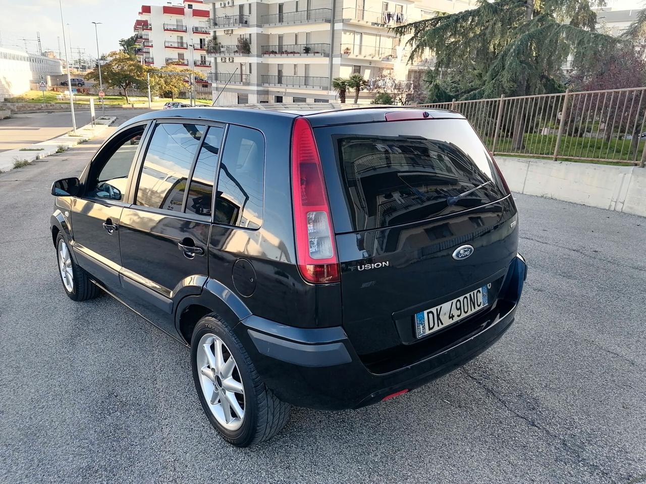 Ford Fusion 1.4 TDCi 70cv 2007