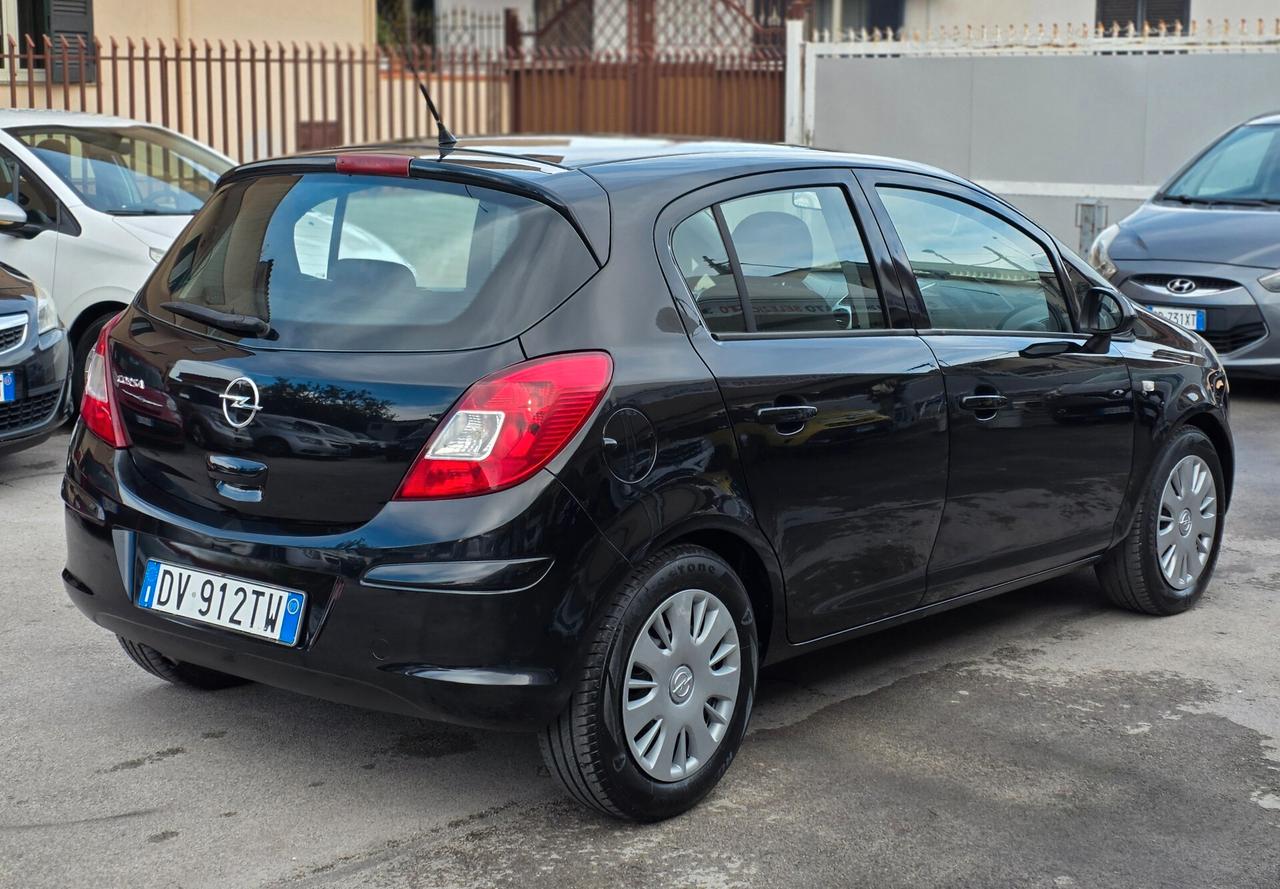 Opel Corsa 1.2 80CV 5 porte GPL-TECH Enjoy
