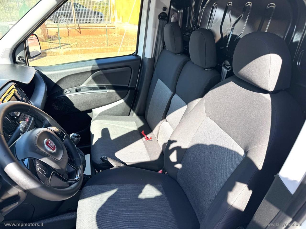 DOBLO MAXI 1.6 MJ 105CV 3 POSTI LOUNGE