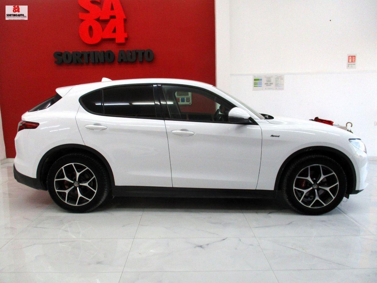 A.R.Stelvio 2.2 T.diesel 190CV AT8 Q4 SPRINT 2021
