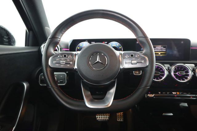MERCEDES-BENZ A 180 A 180 Automatic Premium