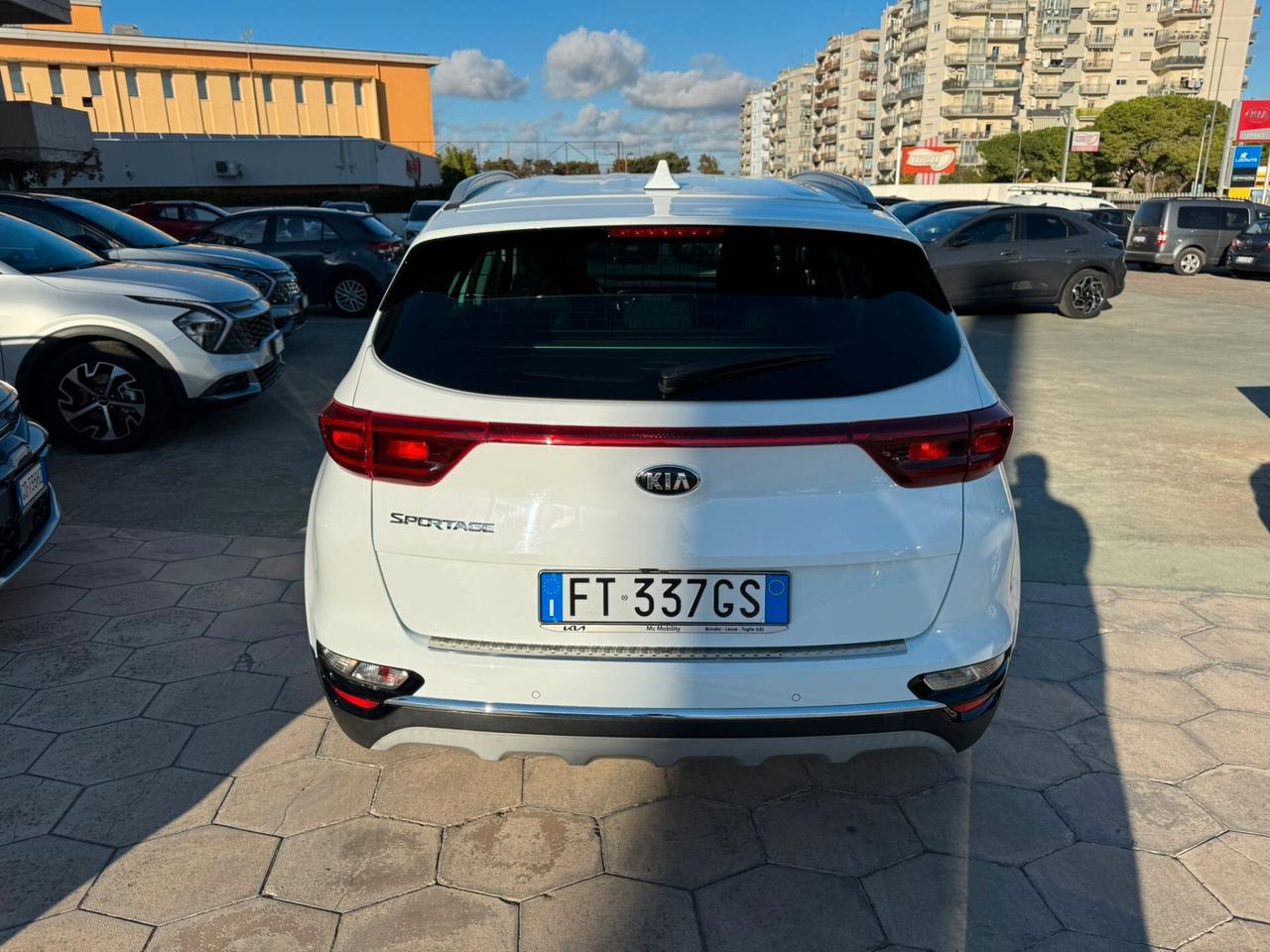 KIA SPORTAGE 1.6 DIESEL 4a SERIE 115CV RETROCAMERA