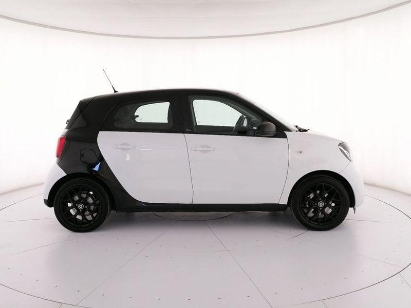 smart forfour 0.9 t JBL 90cv twinamic
