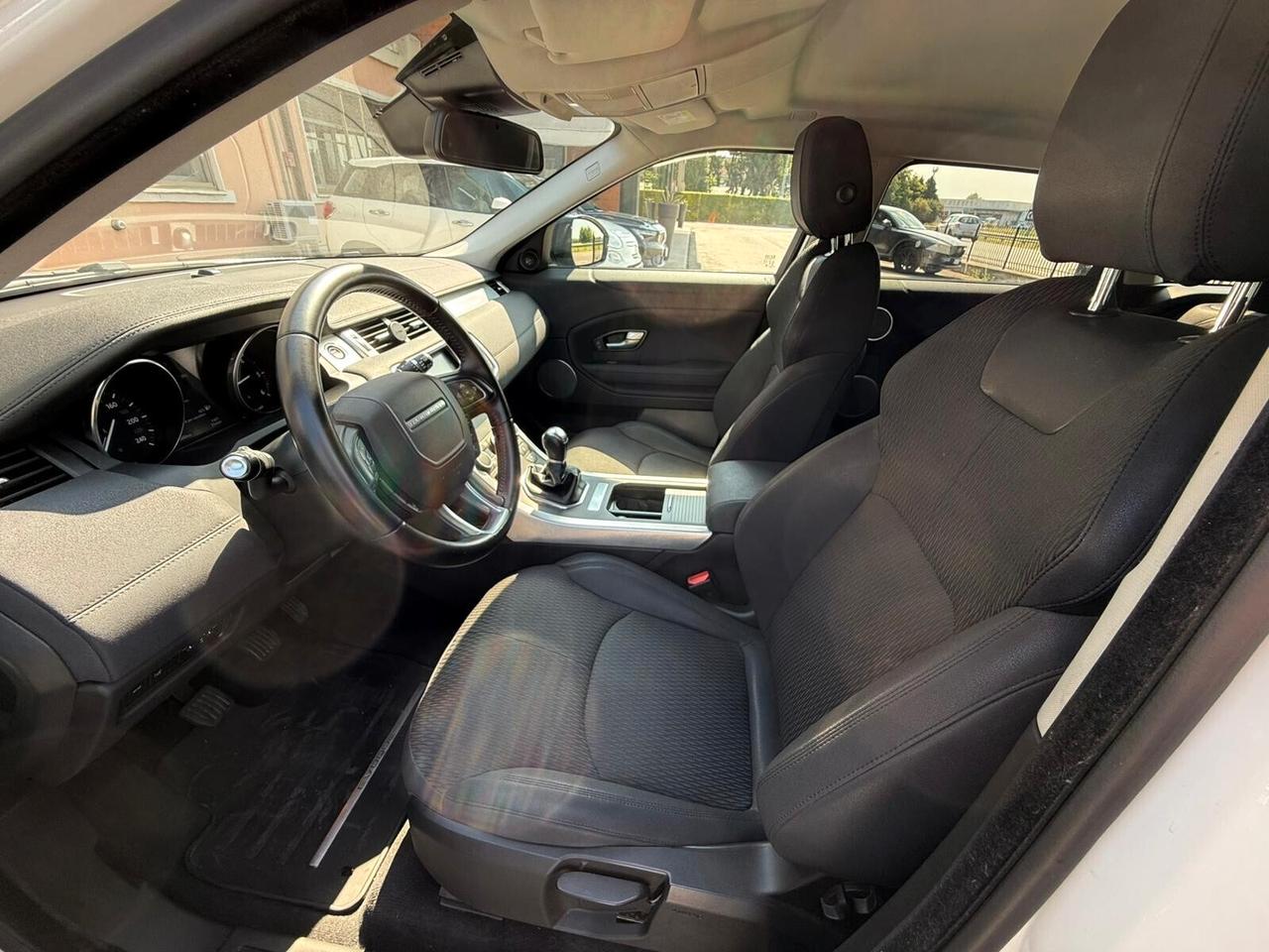 Land Rover Range Evoque 2.0 TD4 150 CV 5p. Pure