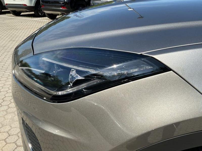 Jaguar E-Pace 2.0 I4 MHEV R-DYNAMIC HSE AWD 249CV AUTO