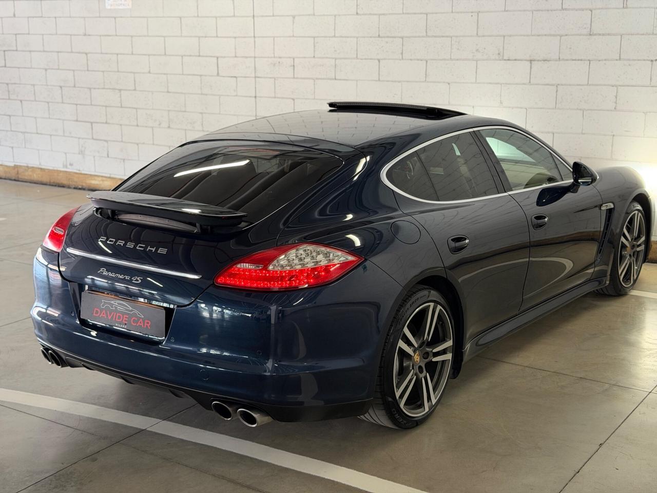 Porsche Panamera 4.8 4S
