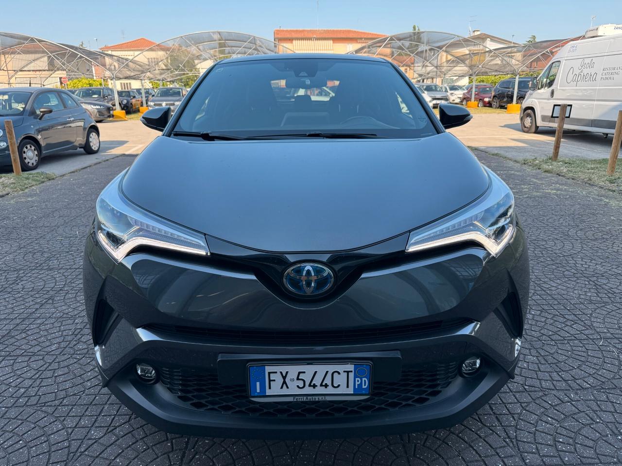 Toyota C-HR 1.8 Hybrid E-CVT Lounge