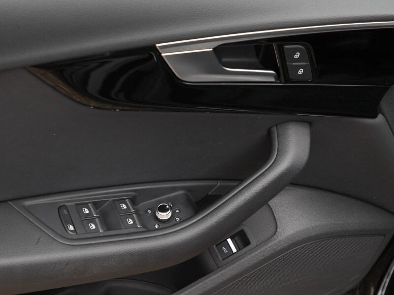 AUDI A4 5ª serie A4 Avant 45 TFSI quattro S tr...