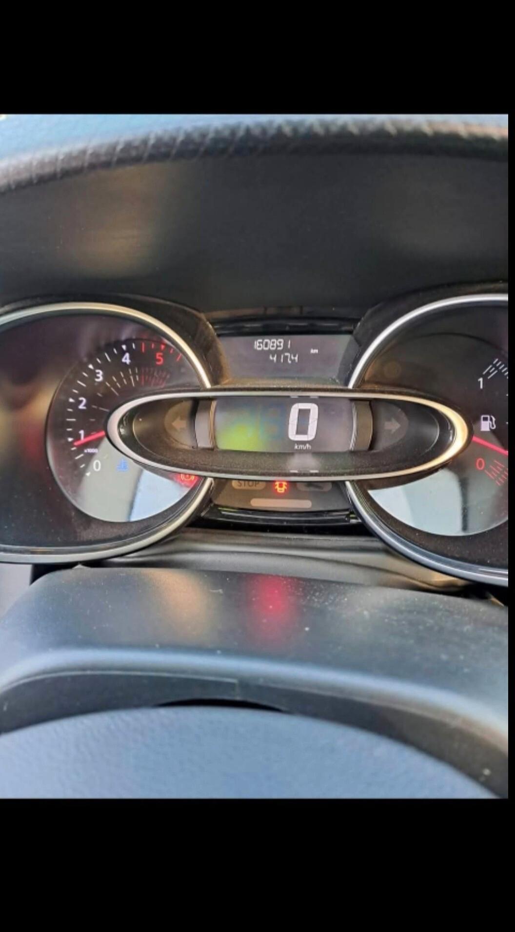 Renault Clio dCi 8V 75 CV 5 porte Duel