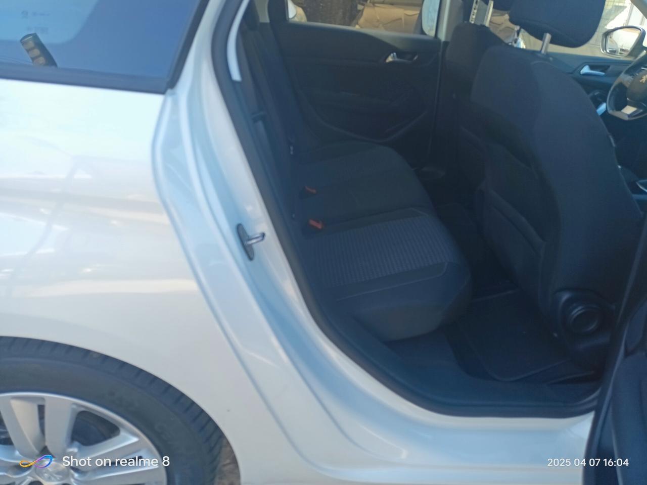 Peugeot 308 BlueHDi 100 S&S SW Business