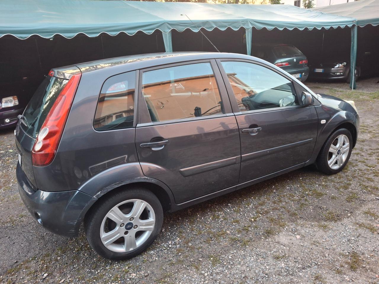 Ford Fiesta MECCANICA OTTIMA OK NEOPATENTATI!