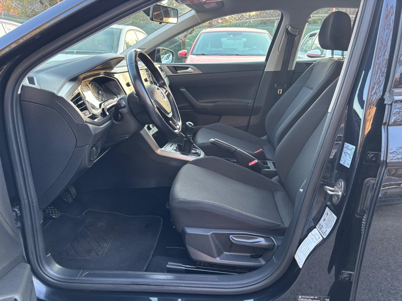 Volkswagen Polo 1.0 5p. Comfortline OK NEOPATENTATI