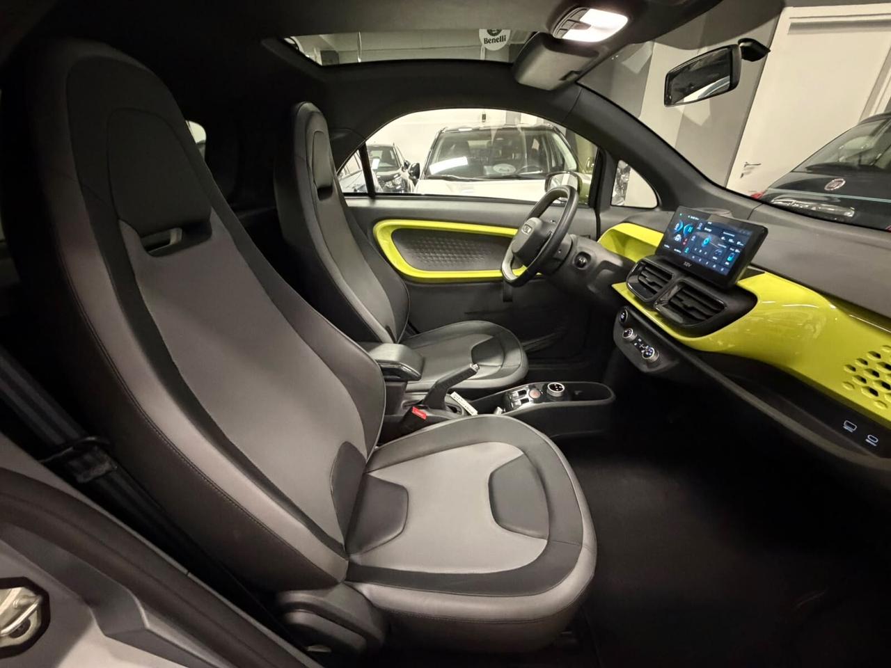 Xev Yoyo Pro RATE DA € 145 AL MESE