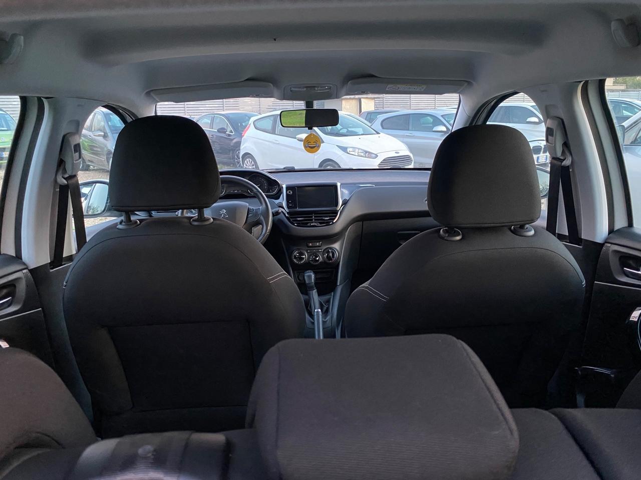 Peugeot 208 BlueHDi 75 5 porte Allure