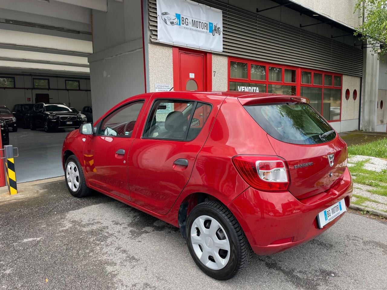 Dacia Sandero 1.2 GPL ok neopatentati GARANZIA PERMUTE