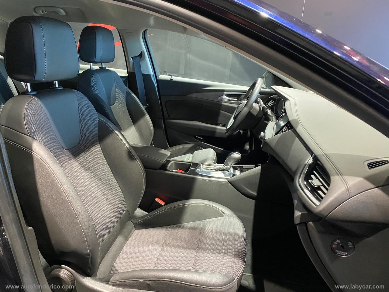 OPEL Insignia 2.0 CDTI S&S aut.Country Tourer