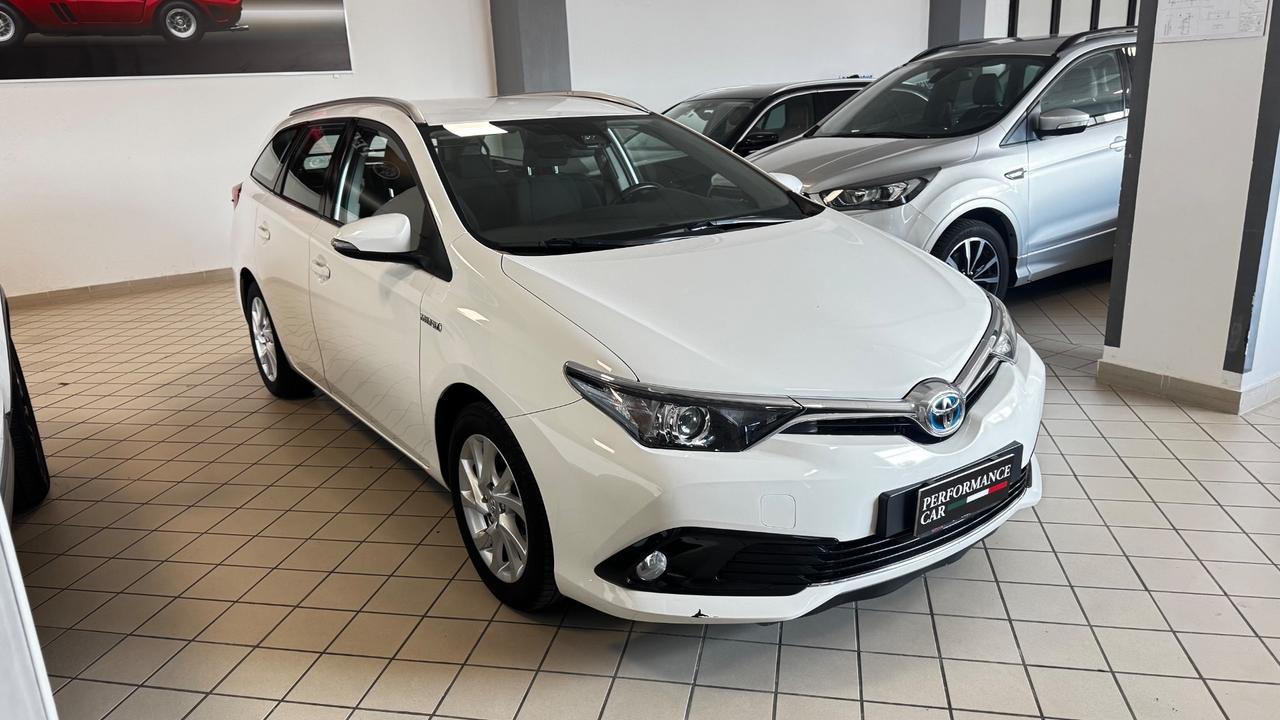 Toyota Auris Touring Sports 1.8 Hybrid Lounge