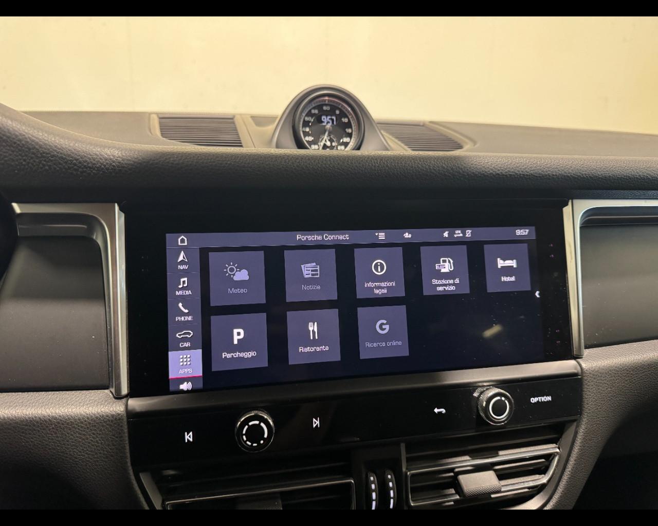 PORSCHE MACAN 2.0 PDK