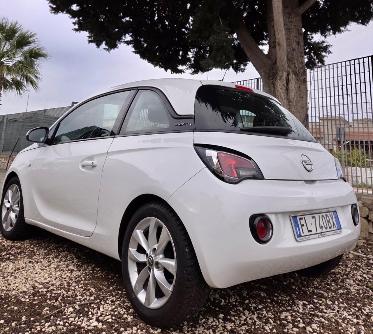 Opel Adam 1.2 70 CV Jam