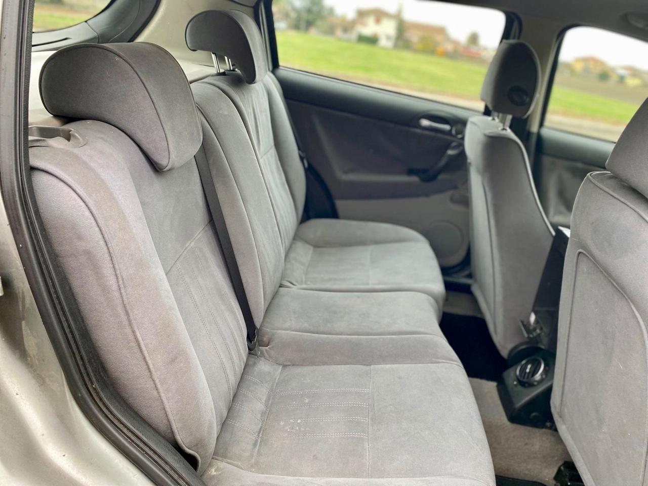 Alfa Romeo 147 1.6 16V TS 3 porte Distinctive