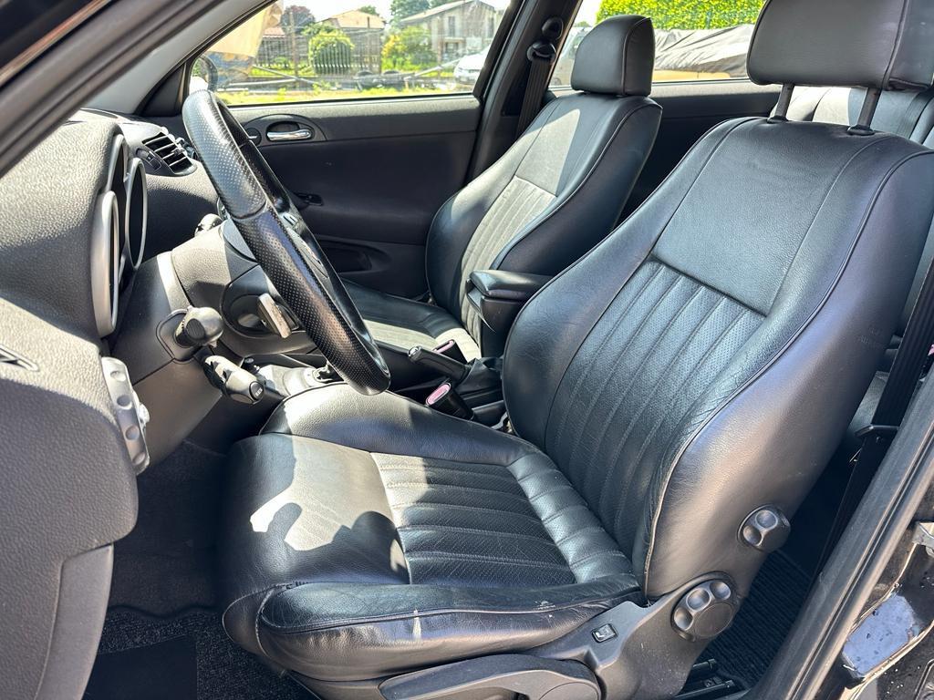 Alfa Romeo 147 2.0i 16V T.S. Selespeed INTERA PER RICAMBI