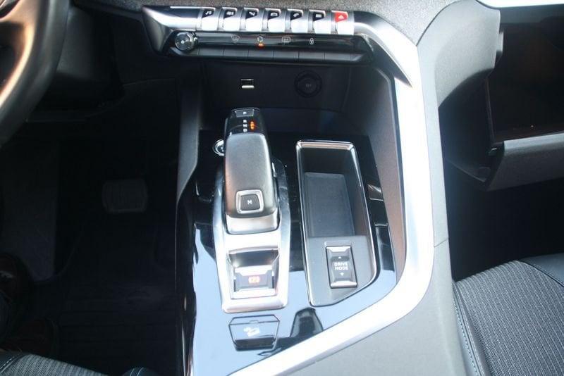 Peugeot 3008 3008 BlueHDi 130 S&S EAT8 Allure Pack