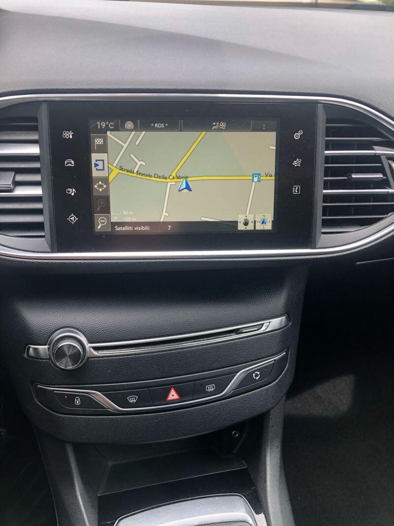 Peugeot 308 1.6BlueHDi 120cv 2017 Allure