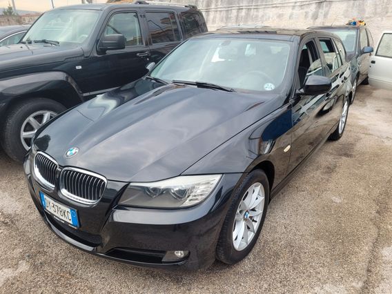 Bmw 318d Touring Attiva anno 2010
