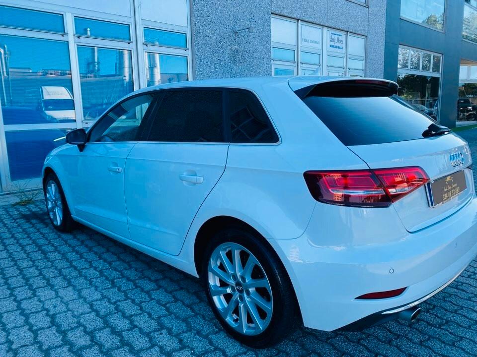 Audi A3 SPB 1.6 TDI CLEAN DIESEL QUATTRO EDITION