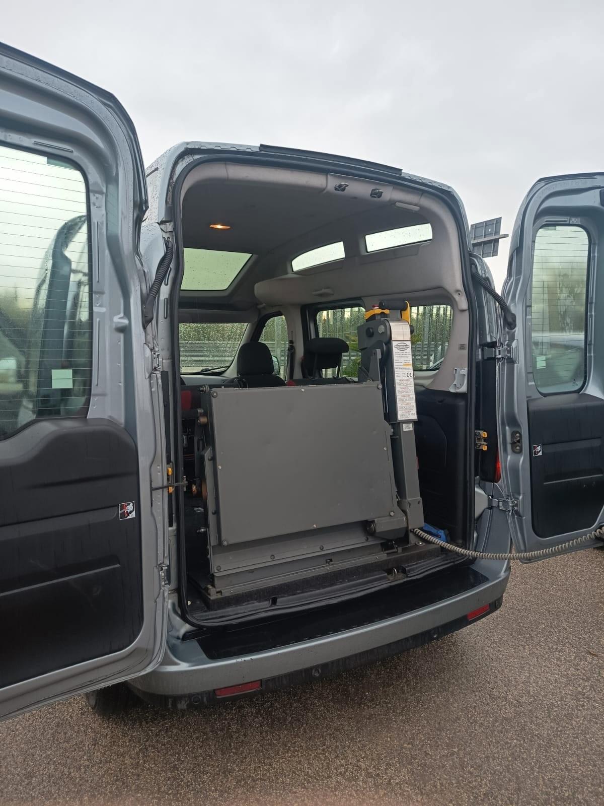 Fiat Doblo Trasporto Disabili