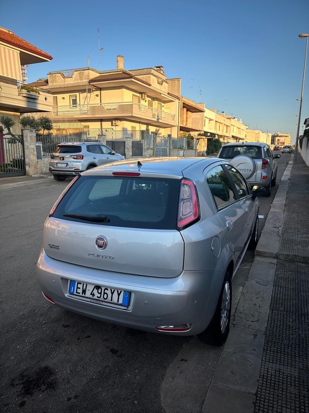 Fiat Punto 1.4 8V 5 porte Natural Power Lounge