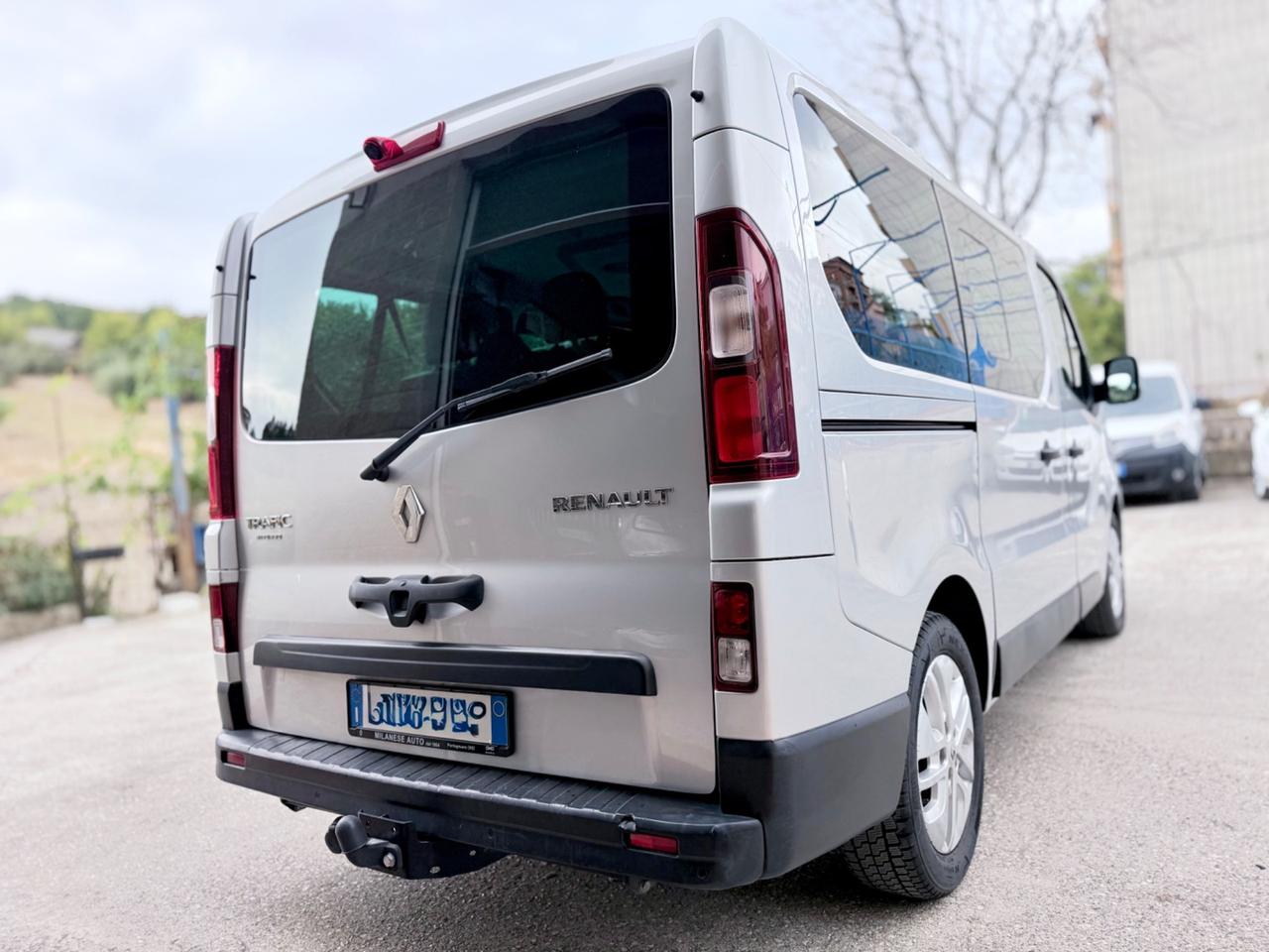 Renault Trafic 1.6 dCi biturbo 9p passo corto
