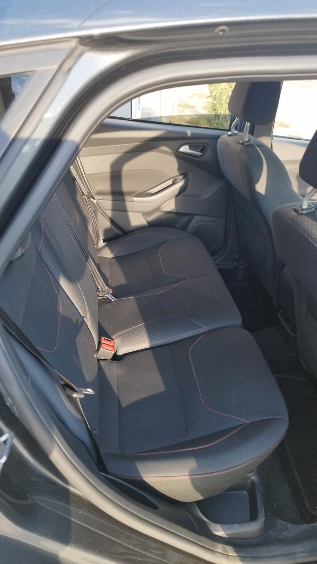 Ford Focus 1.5 TDCi 120 CV Start&Stop Powershift ST Line