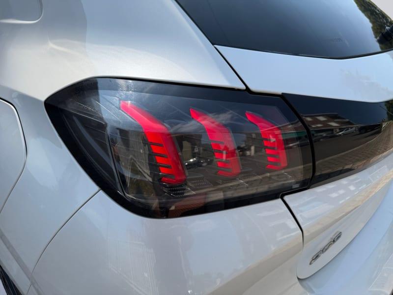 PEUGEOT 208 PURETECH 100 STOP&START EA