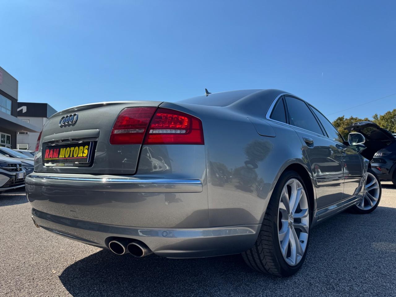Audi S8 V10 450cv CARBO TETTO PELLE