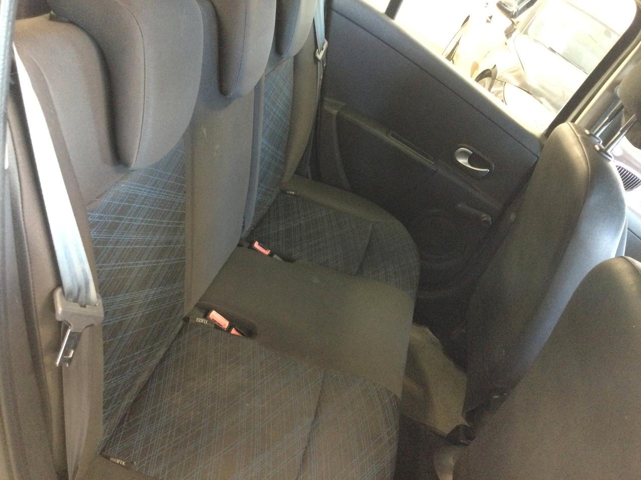 Renault Clio 1.2 16V 5 porte