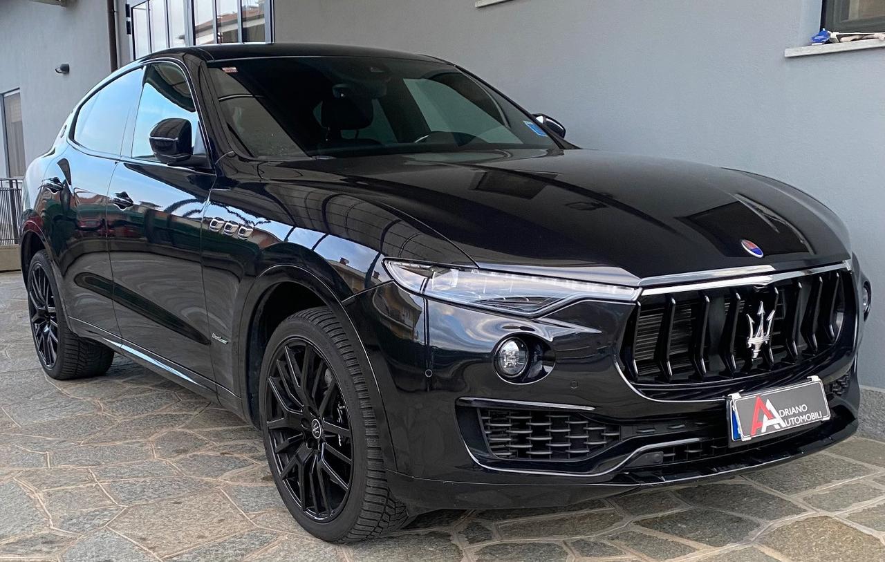 Maserati Levante 3.0 V6 Granlusso 275cv auto my20