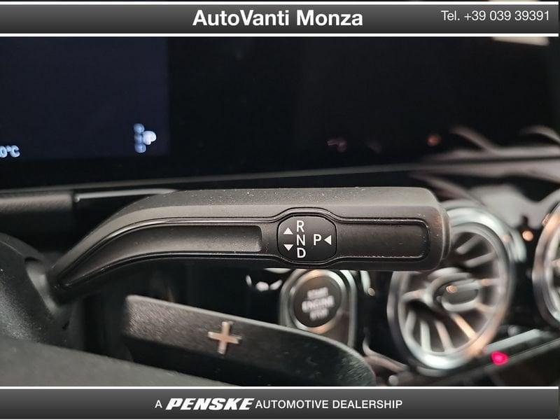 Mercedes-Benz GLA MERCEDES 200 D 4MATIC ADVANCED