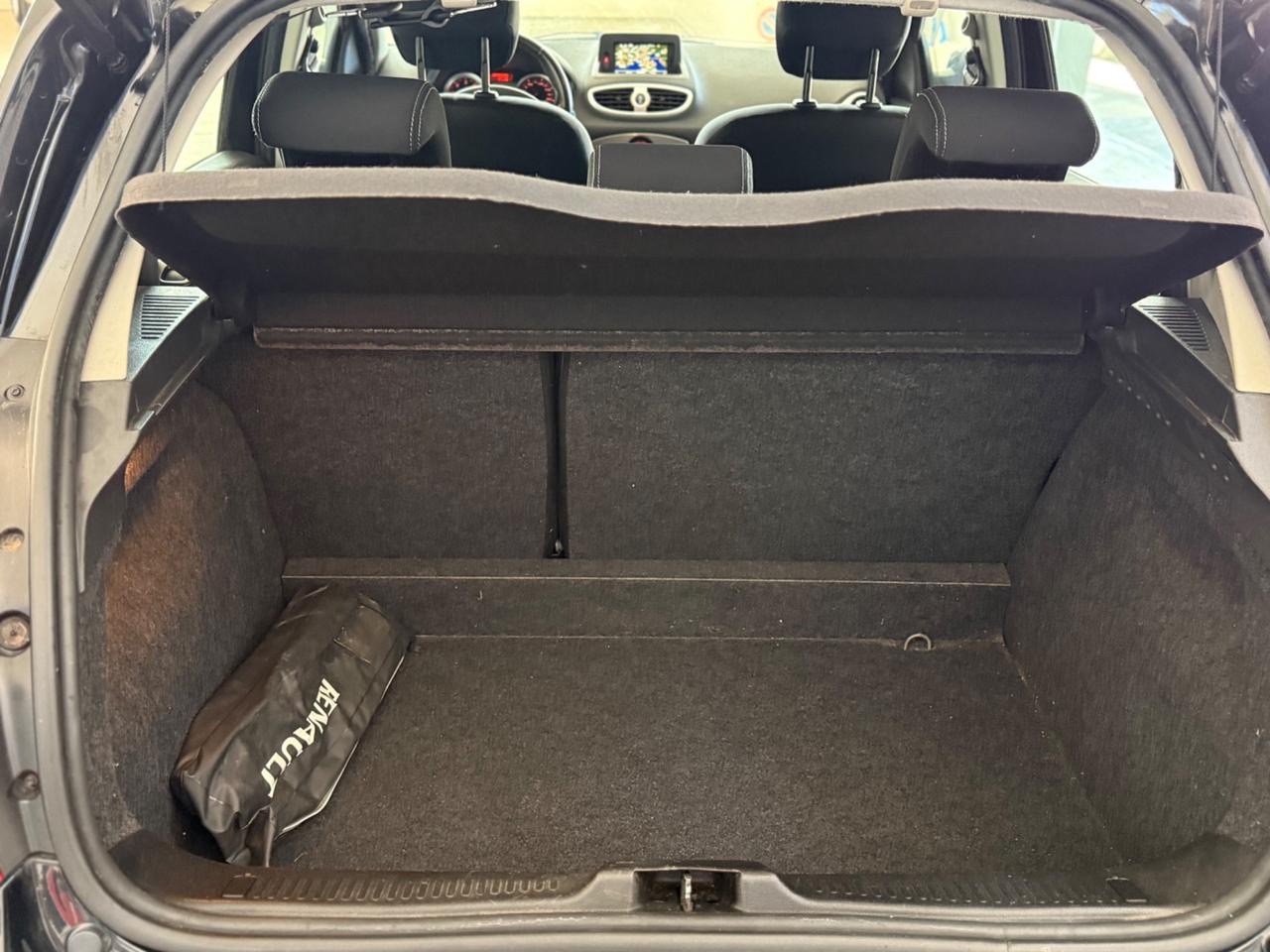 RENAULT CLIO 1.5 dCi 90CV NAVI NEOPATENTATI