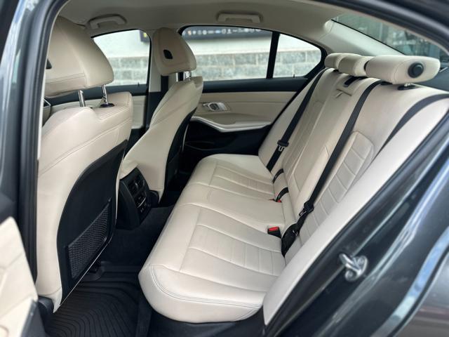 BMW 320 d 190cv Luxury (Pelle Beige/APP/Led/Navi/Retro)