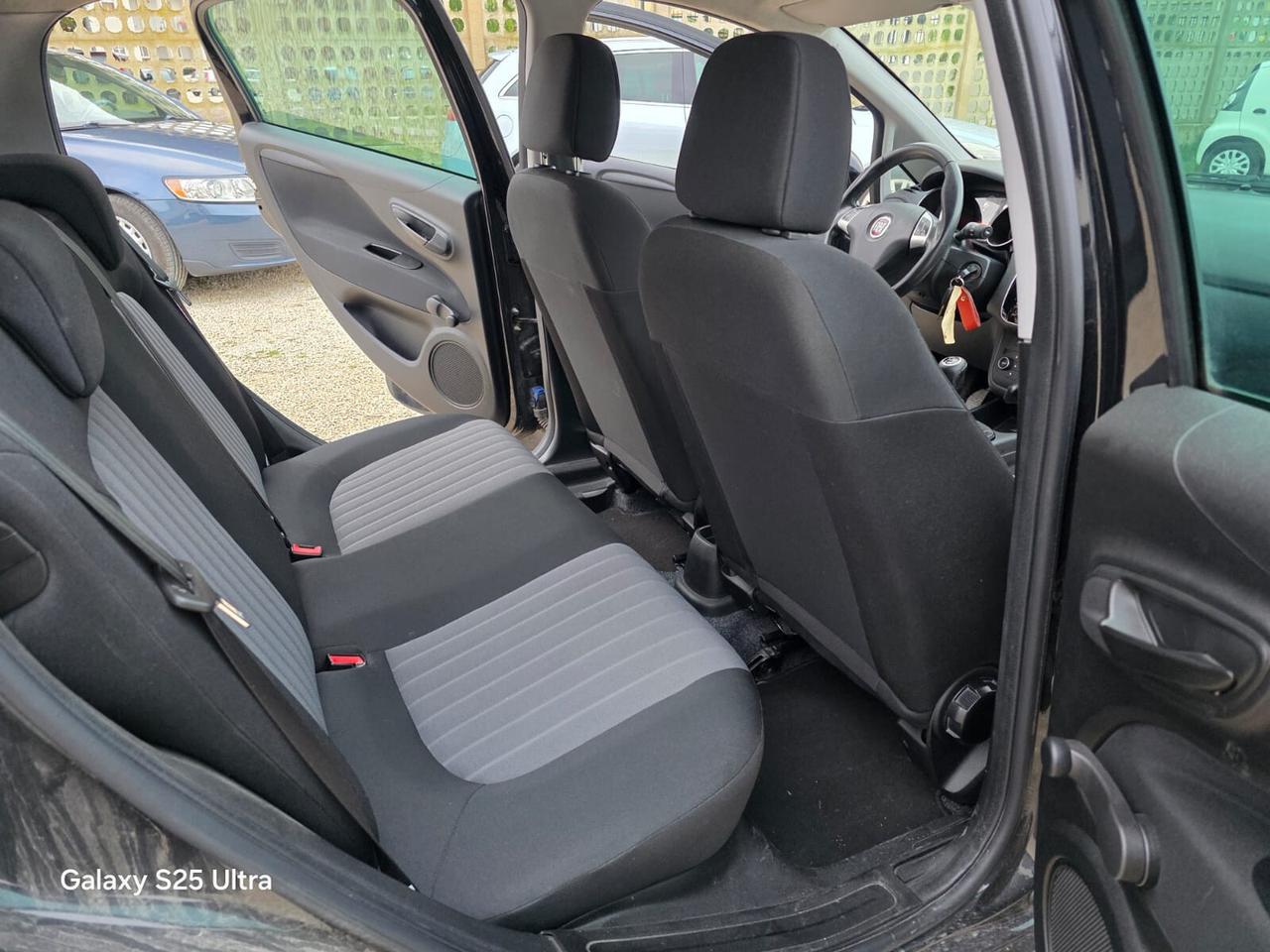 Fiat Punto 1.3 MJT II S&S 95 CV 5 porte Street 2018