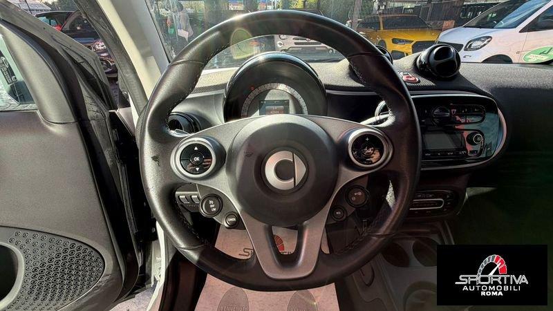 smart fortwo PASSION LED RATA MENSILE 165,00 fortwo 70 1.0 Passion