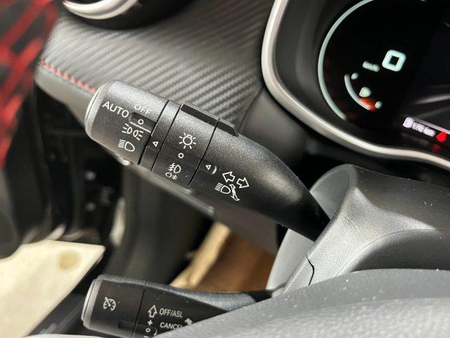 MG ZS 1.5 VTi-tech Luxury PELLE/NAVIG/TELECAM/FULL LED