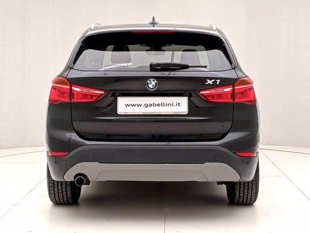 BMW X1 sDrive18d xLine del 2015