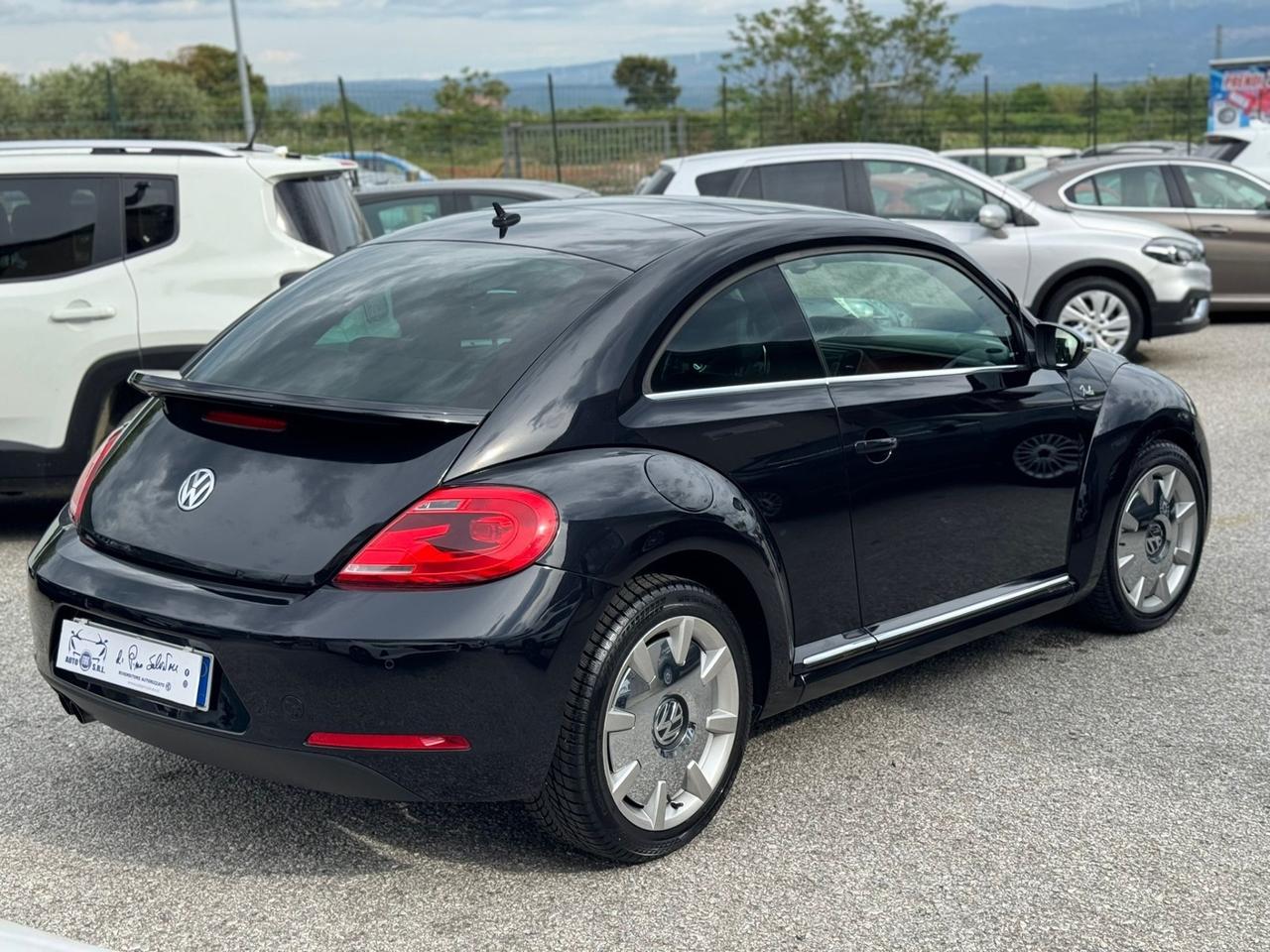 Volkswagen Maggiolino 2.0 TDI DSG Fender Edition