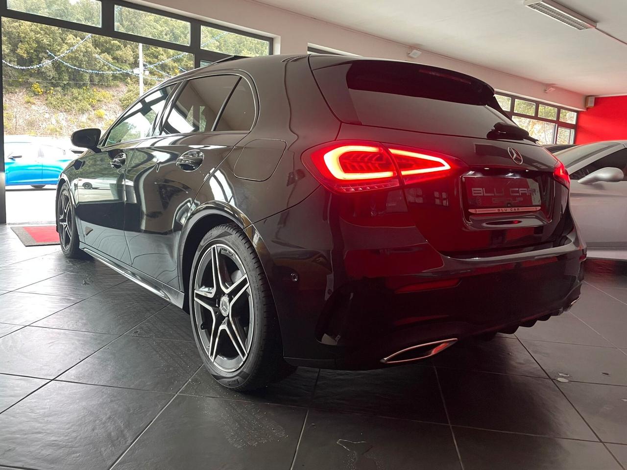 MERCEDES CLASSE A 180d PREMIUM AMG LINE *TETTO*